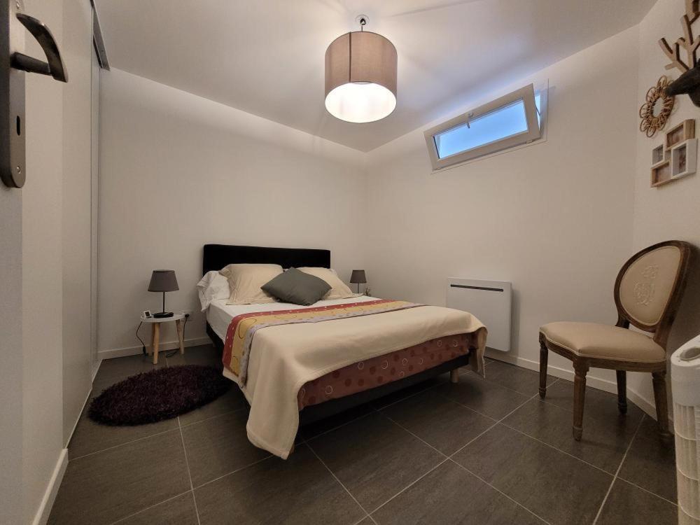 Appartement Salbris- Parking Gratuit Esterno foto